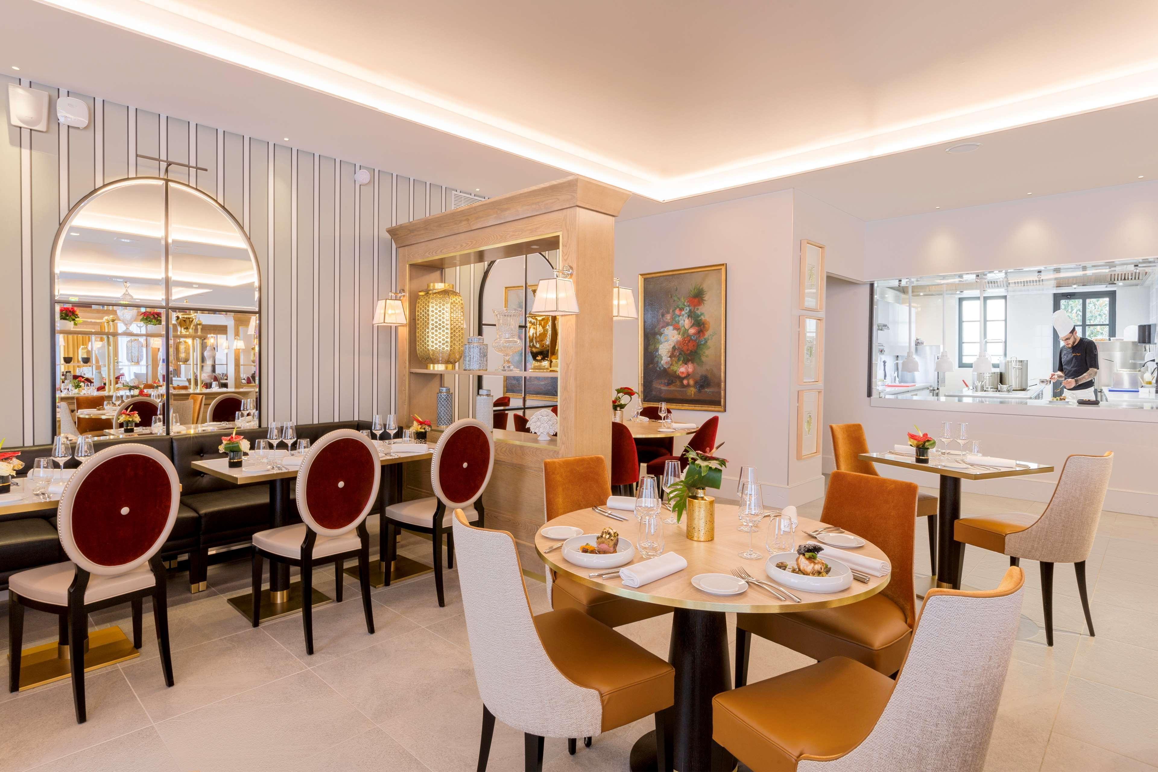 Hotel & Spa Les Sept Fontaines Best Western Premier 图尔尼 外观 照片
